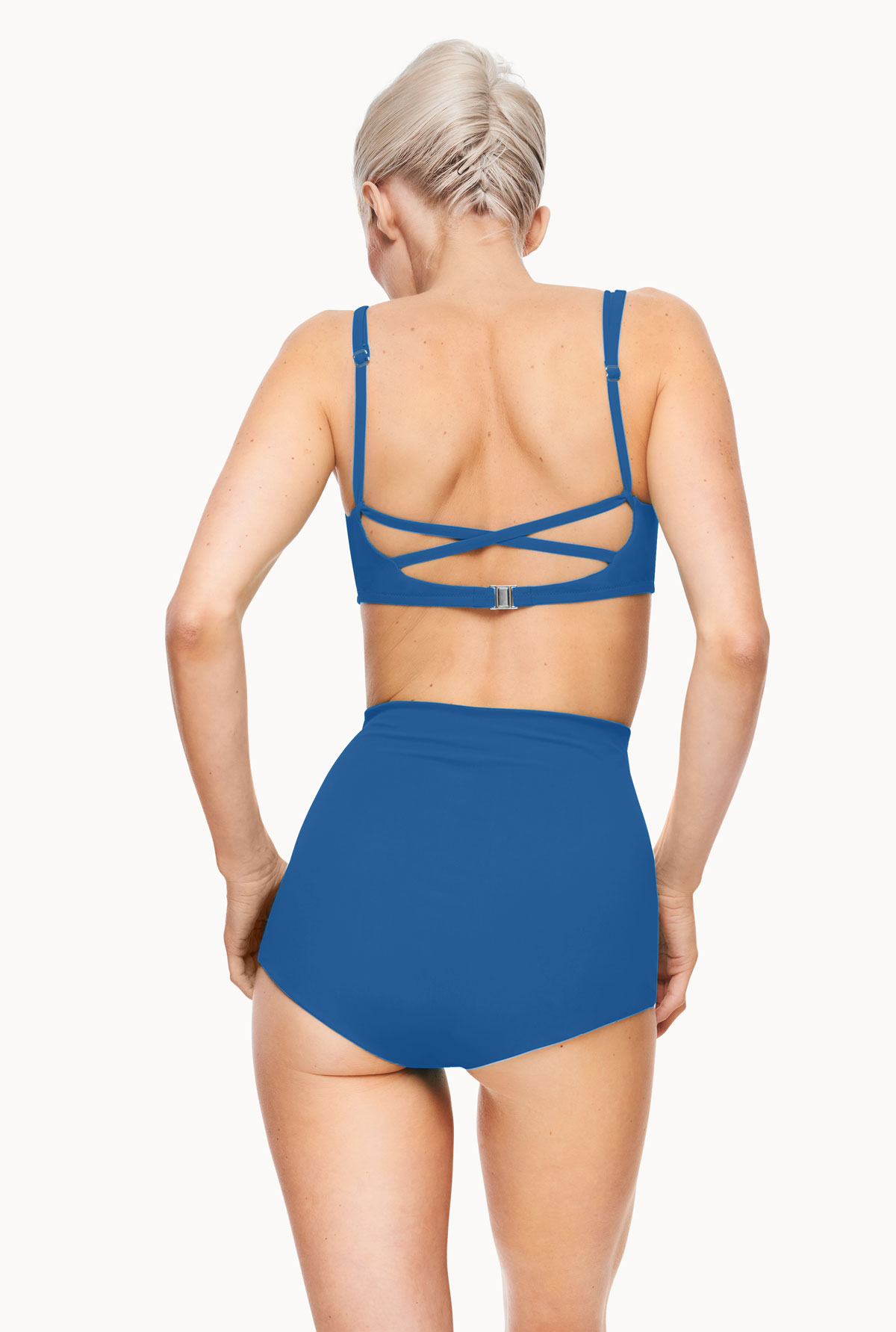 Nathalie Schweizer Bademode