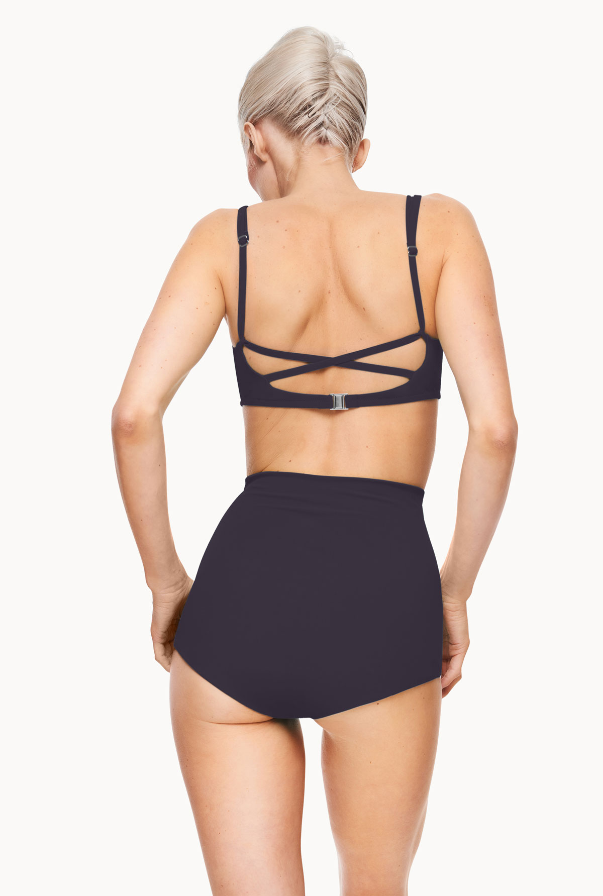 Nathalie Schweizer Bademode