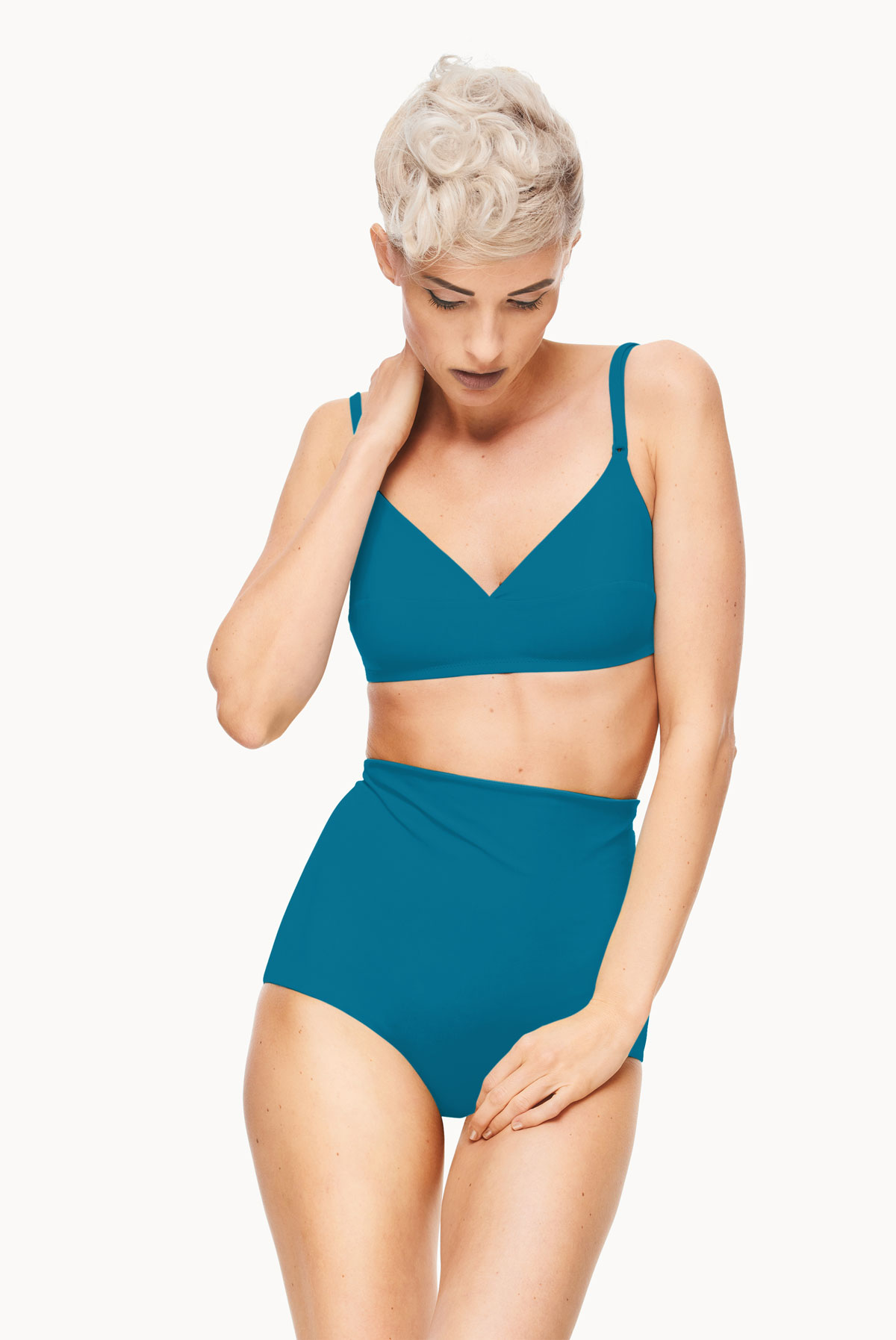 Nathalie Schweizer Bademode