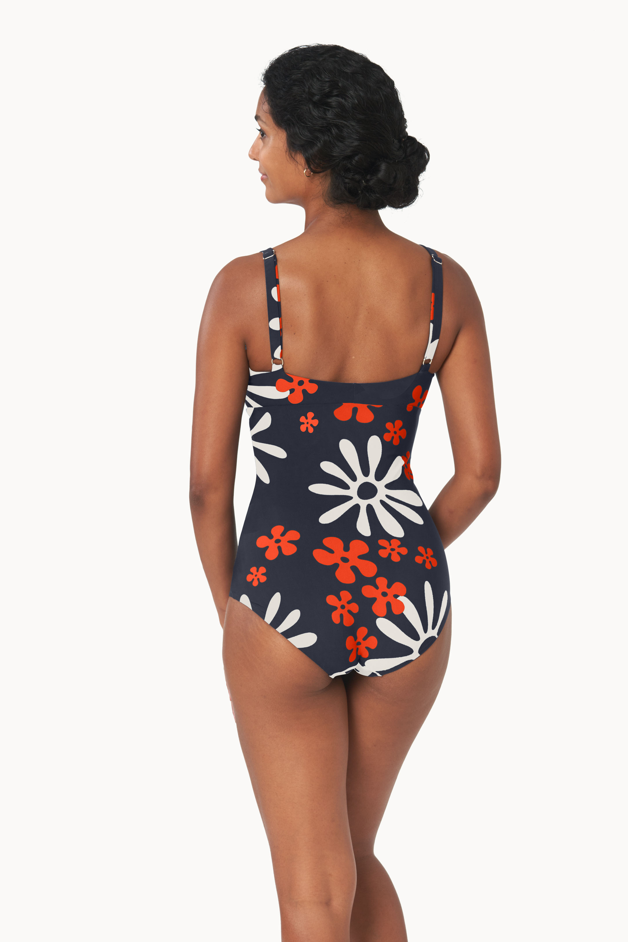 Nathalie Schweizer Bademode