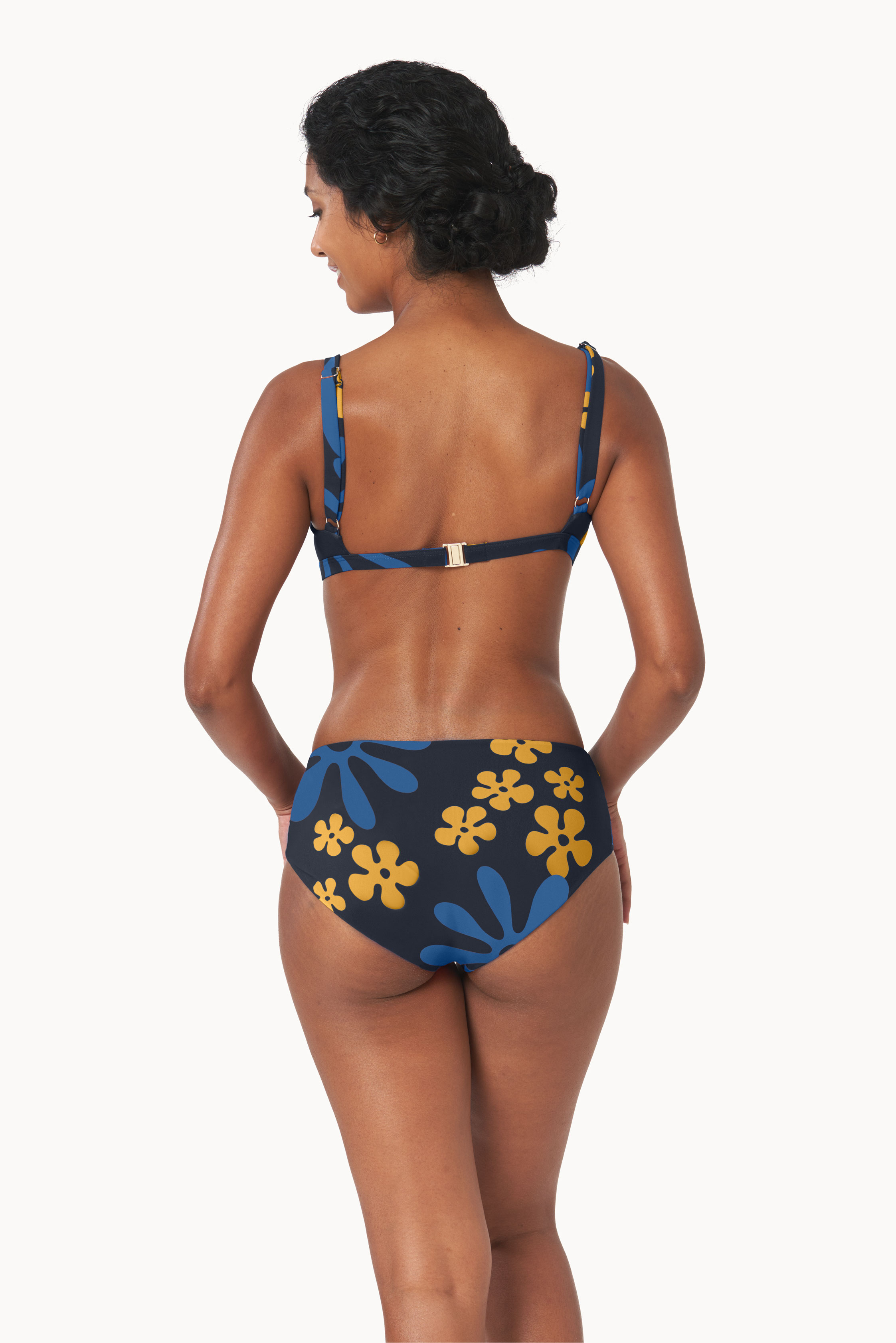 Nathalie Schweizer Bademode